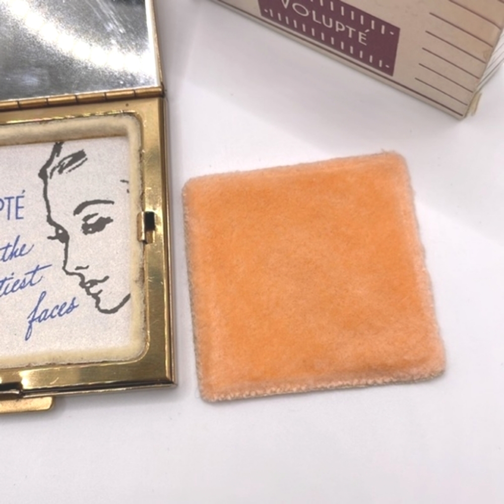 Volupte Vintage Gold Tone Compact 4-Leaf Clover with Original Box - Picture 5 of 15